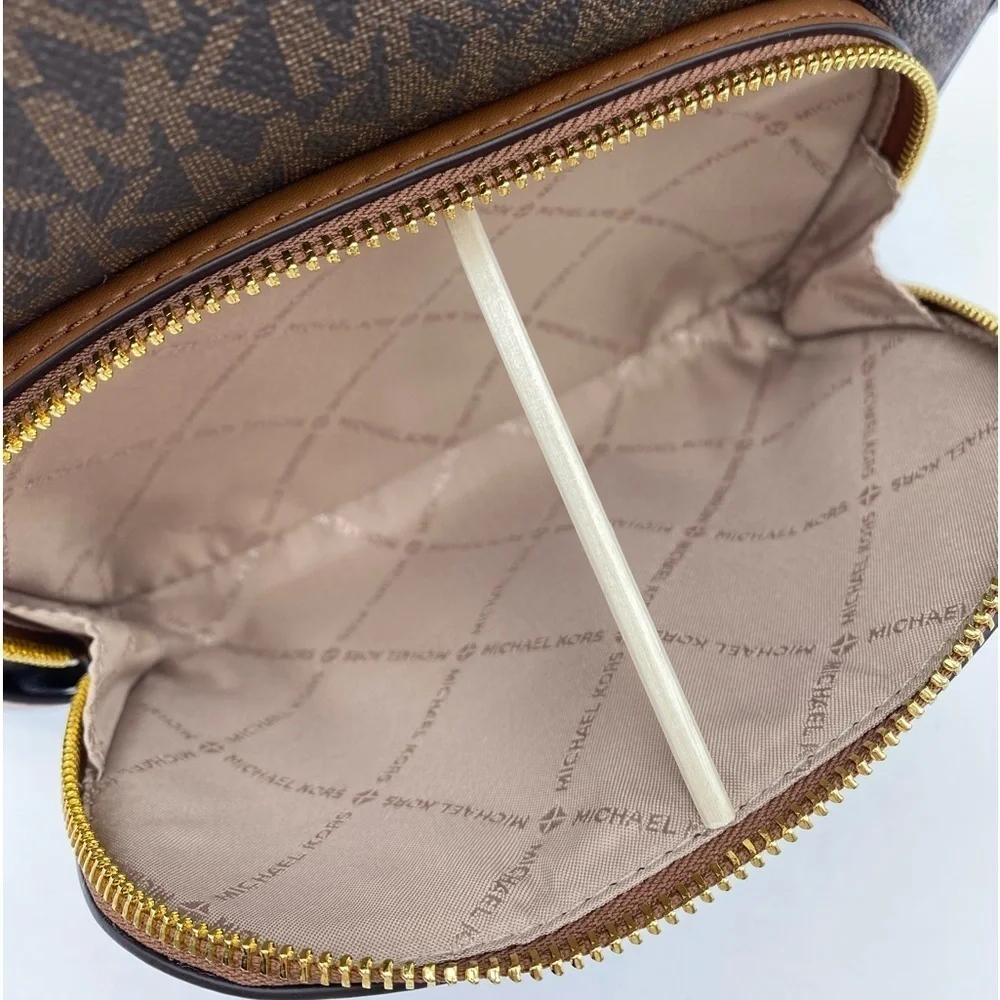 MICHAEL KORS JAYCEE MEDIUM BACKPACK BROWN SIGNATURE COLOR